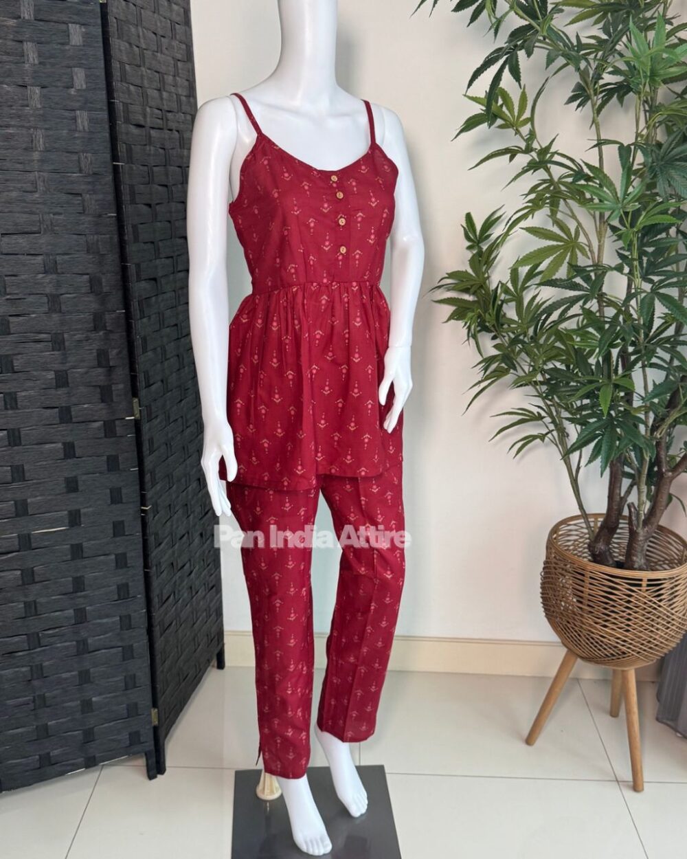 Red spaghetti co-ord set